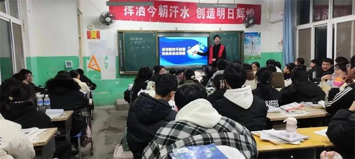 /content/202403/087b2a696b355f7a4389787dbb7eda44.jpg 640 (5).jpg